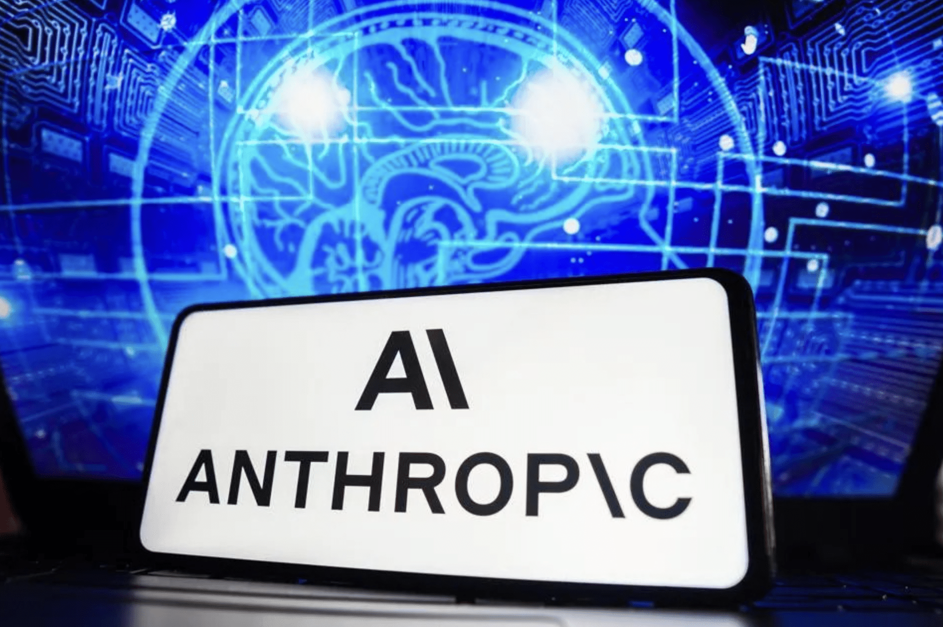 Anthropic千次实战验证的企业AI落地“4步必胜法”